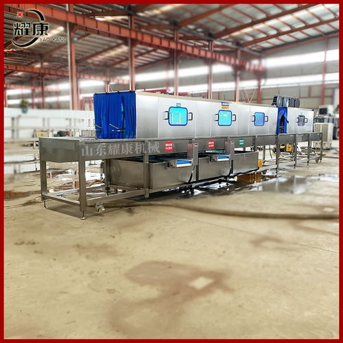 全自動(dòng)洗筐機(jī) 食品廠(chǎng)周轉(zhuǎn)筐油污漬清洗的技術(shù)解決方案